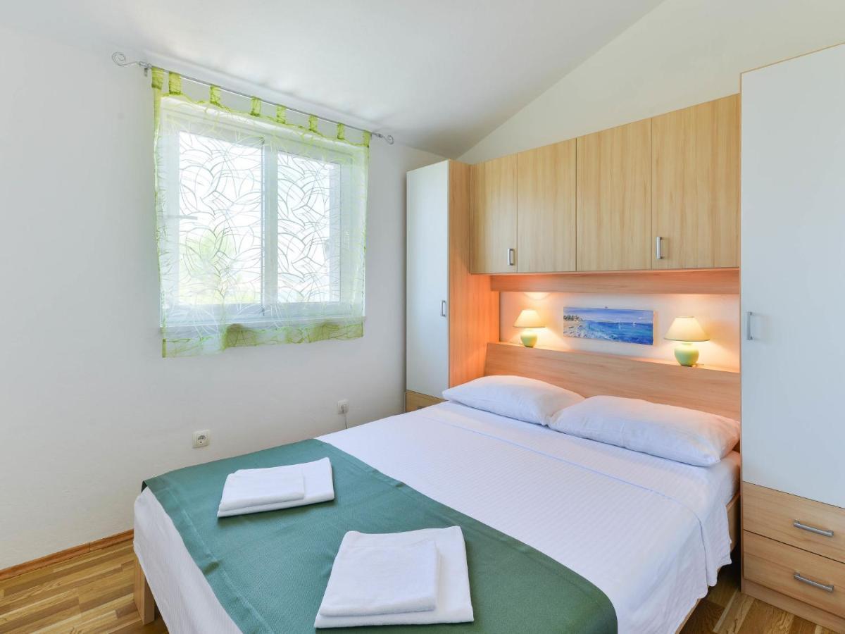 Matas - Srd318 By Interhome Rovanjska